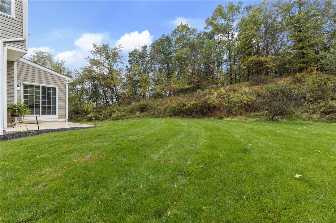 1803 N Hawthorn Ct