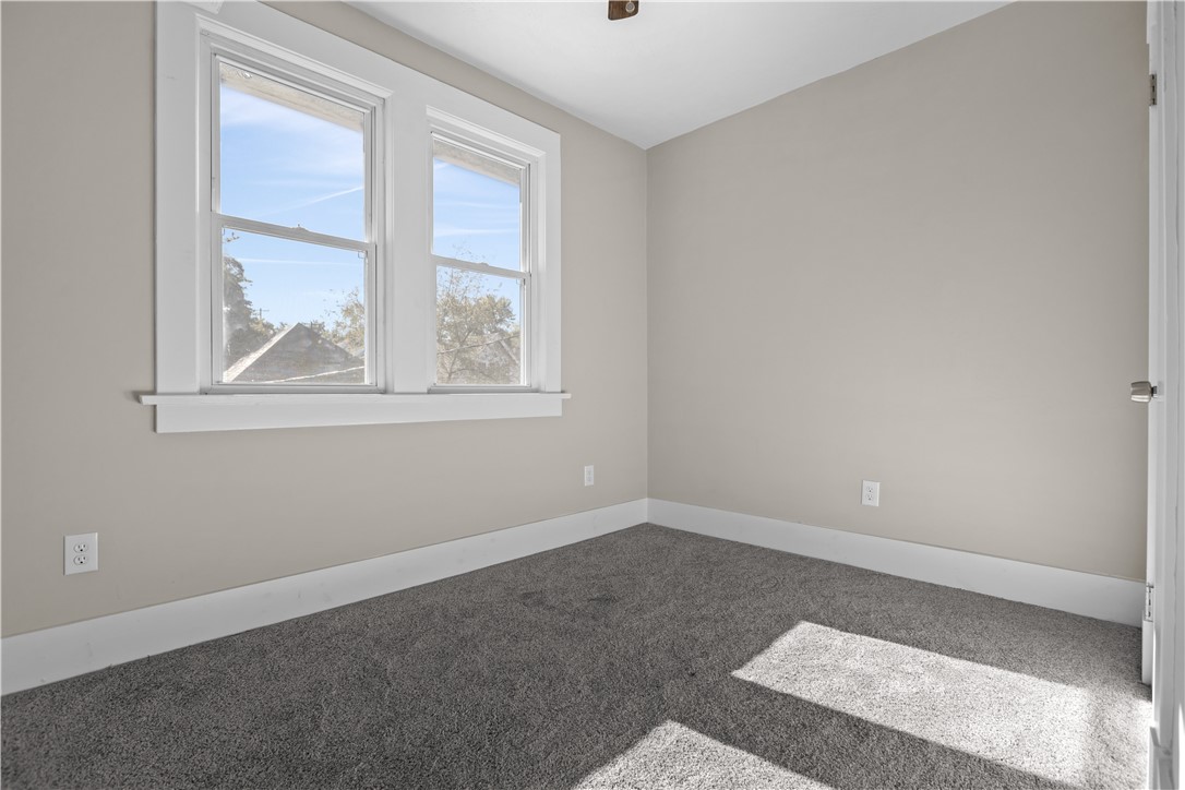 1305 Franklin Ave