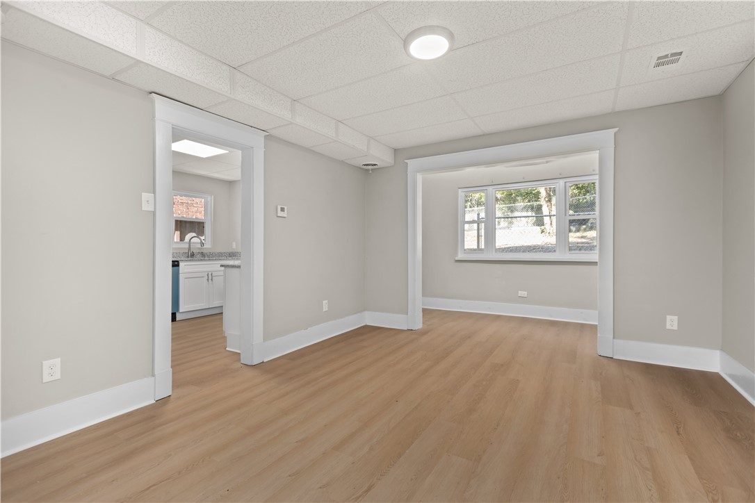 1305 Franklin Ave
