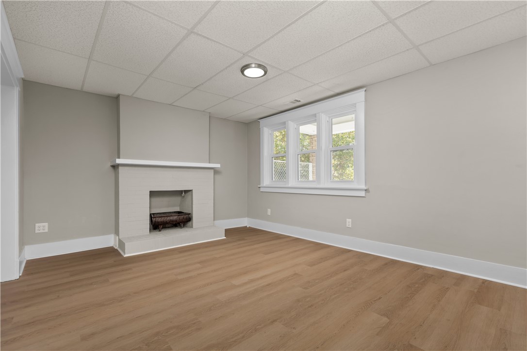 1305 Franklin Ave