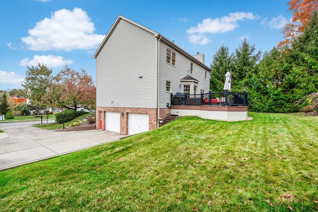 256 Fox Meadow Dr