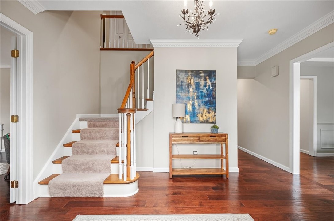256 Fox Meadow Dr