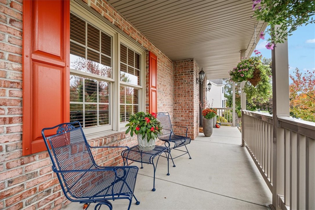 256 Fox Meadow Dr
