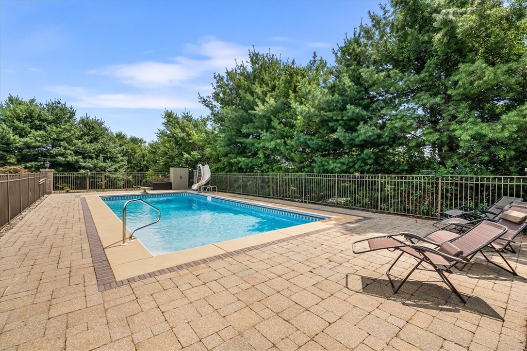 185 Pinkerton Rd