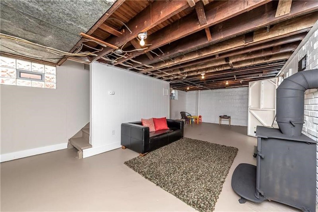 406 Overbrook Blvd