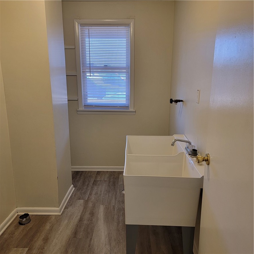 36 Maple Ave B
