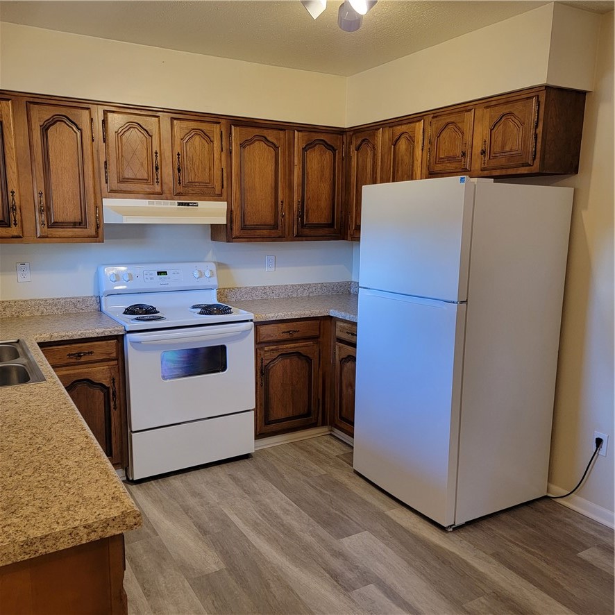 36 Maple Ave B