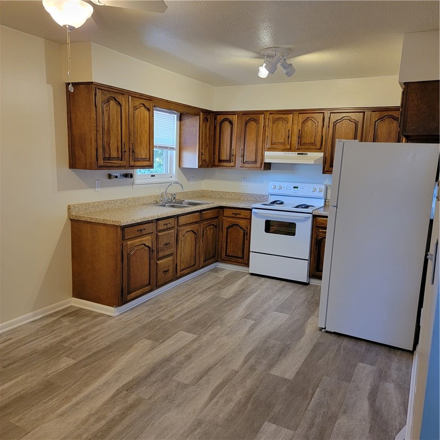 36 Maple Ave B