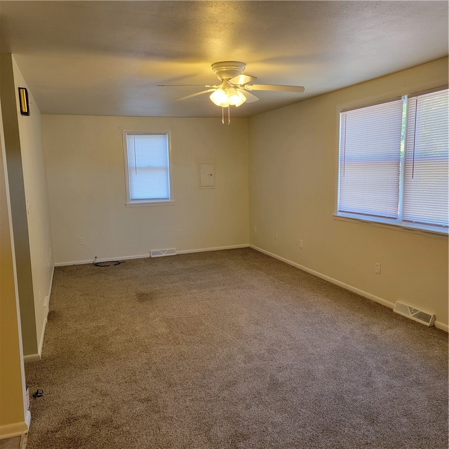 36 Maple Ave B