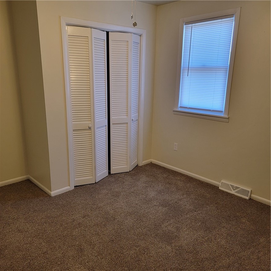 36 Maple Ave B
