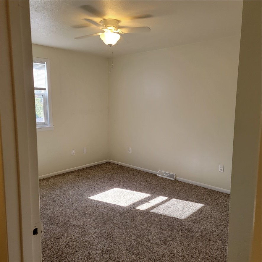 36 Maple Ave B