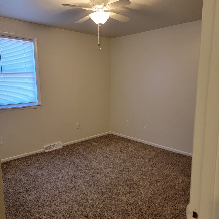 36 Maple Ave B