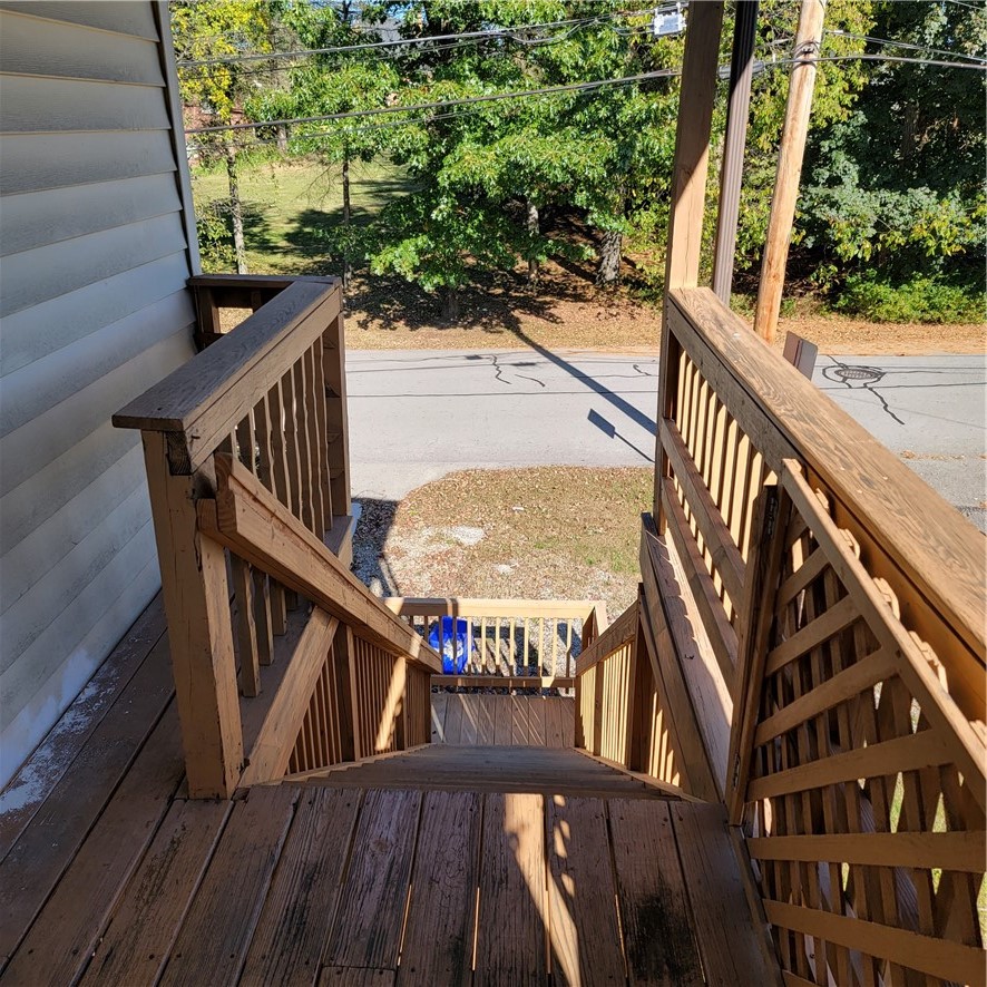 36 Maple Ave B