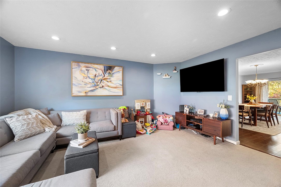 4532 BUCKTAIL DRIVE