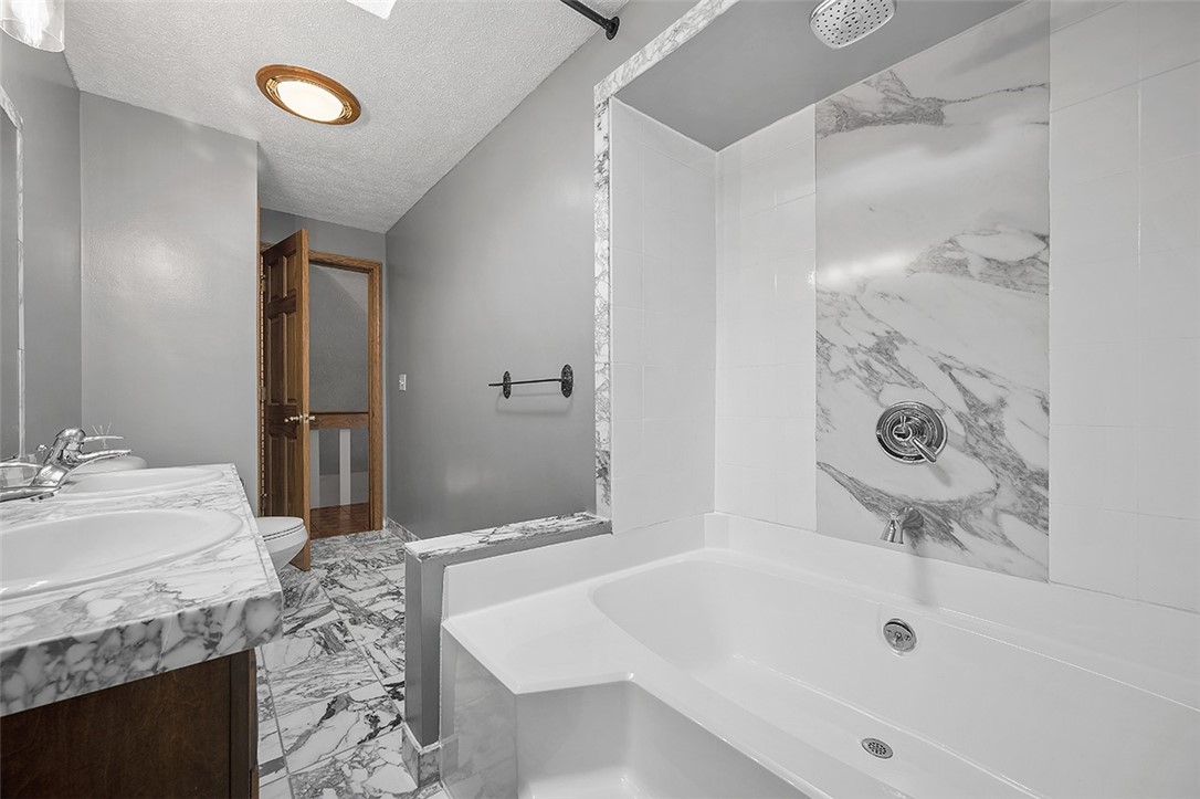 113 Hilltop Ct
