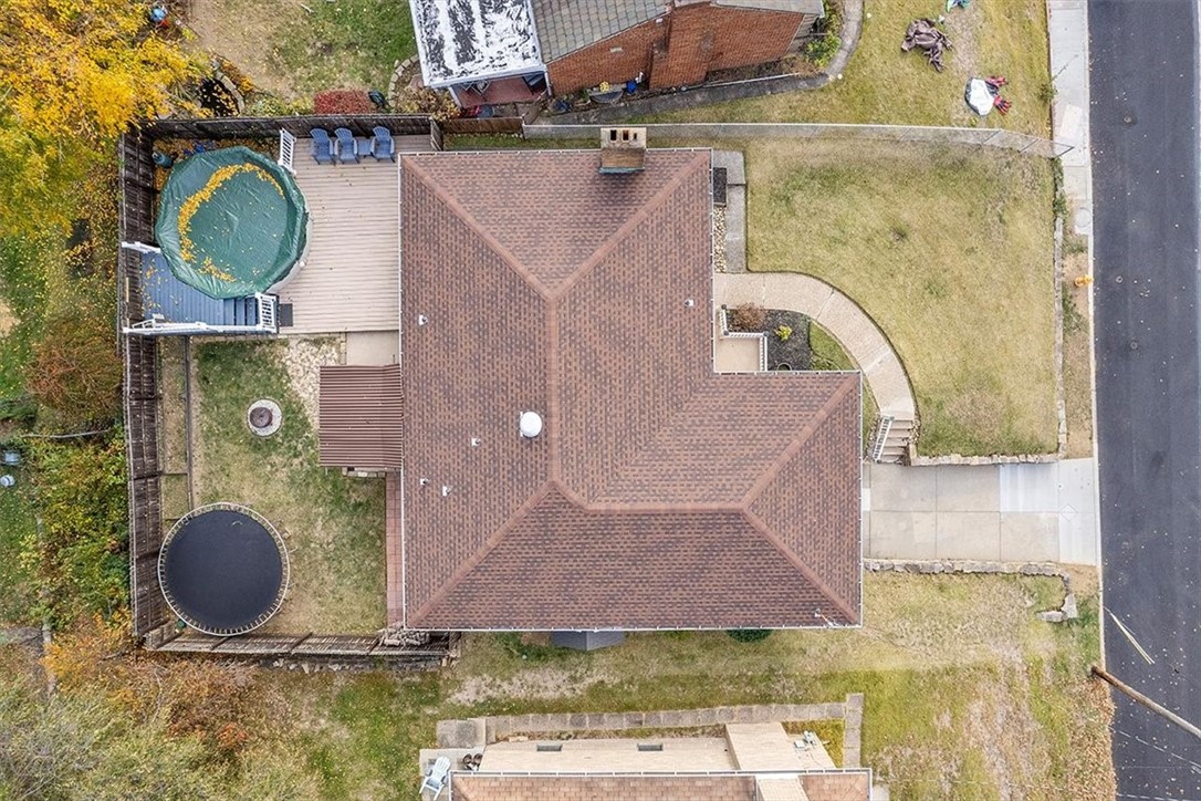 179 Roswin Dr