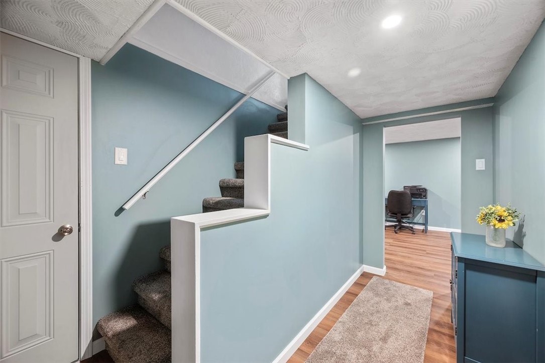 179 Roswin Dr