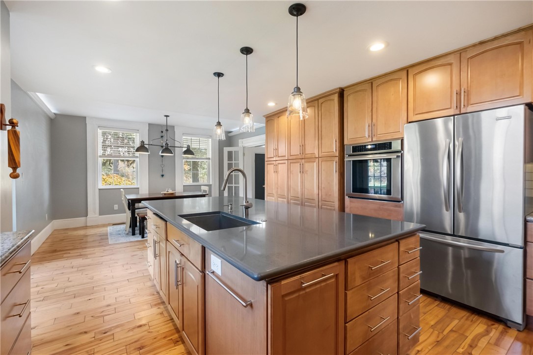 397 Lee Rd