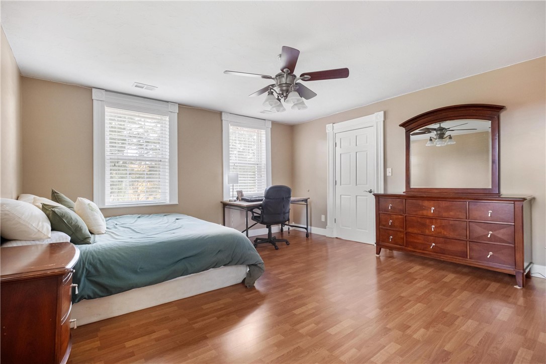 397 Lee Rd