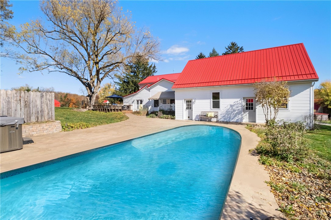397 Lee Rd