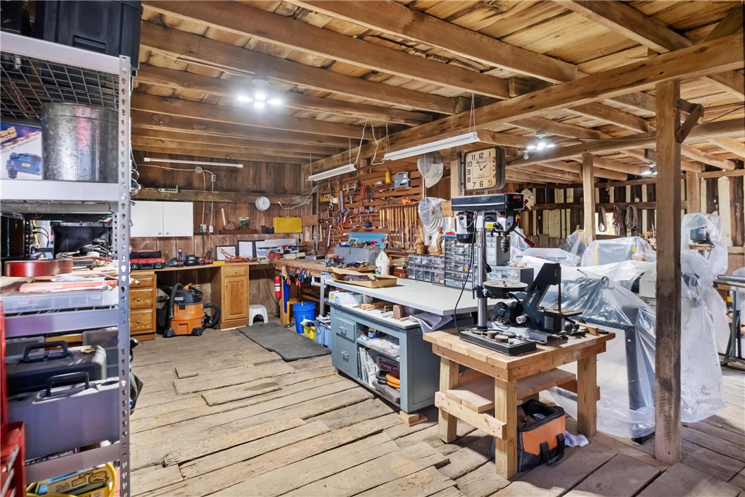 397 Lee Rd