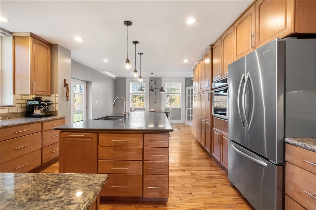 397 Lee Rd