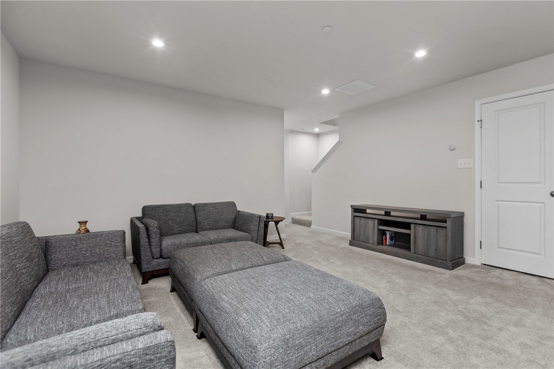 236 Smith Ln