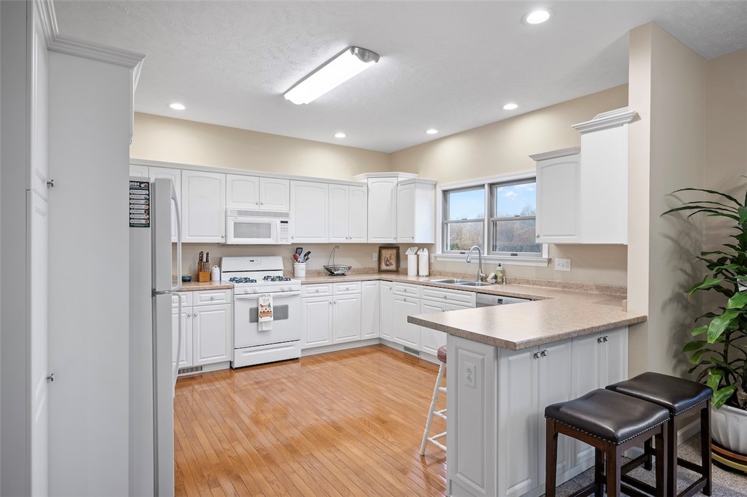 1113 Bay Hill Drive