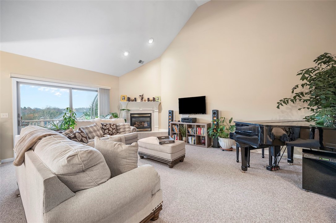 1113 Bay Hill Drive
