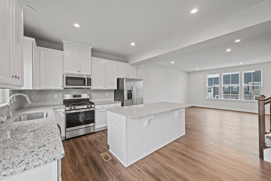 323 Helenium Drive