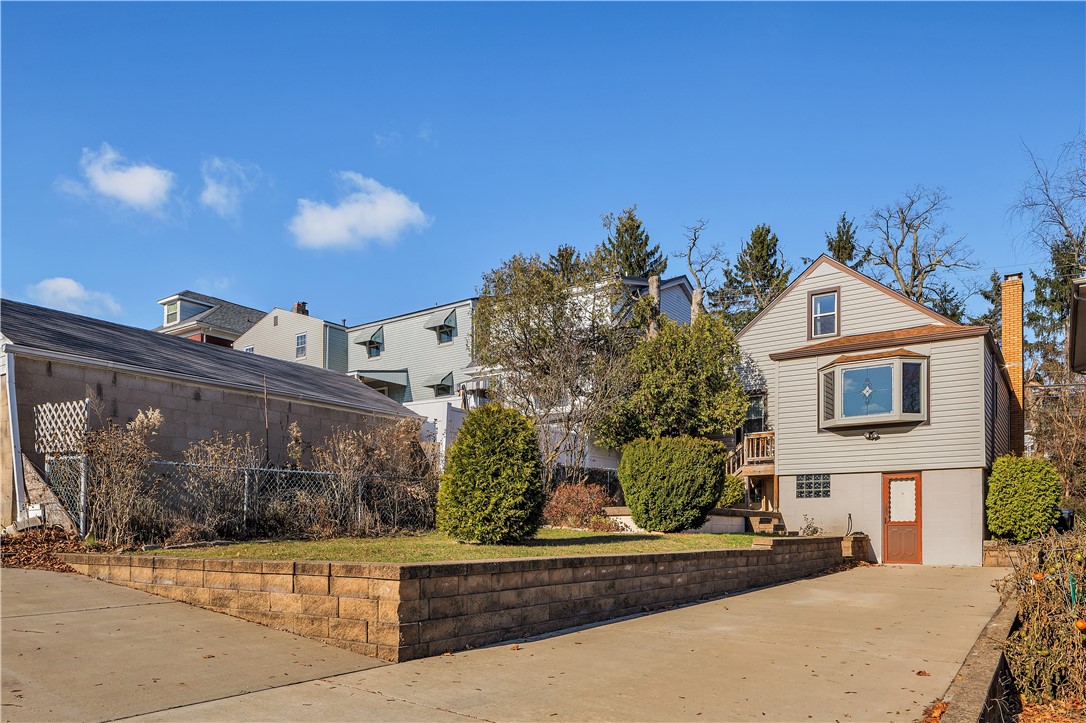 409 Highland Ave