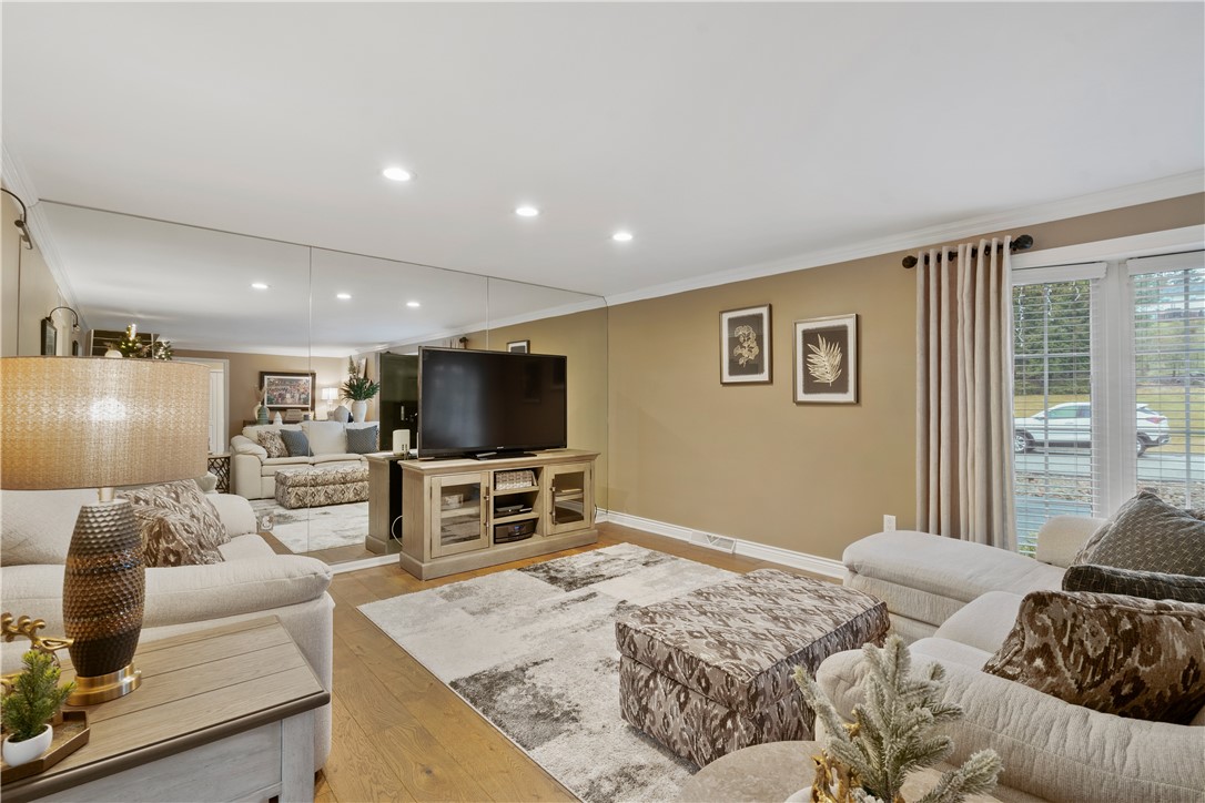 204 Sunnyhill Dr