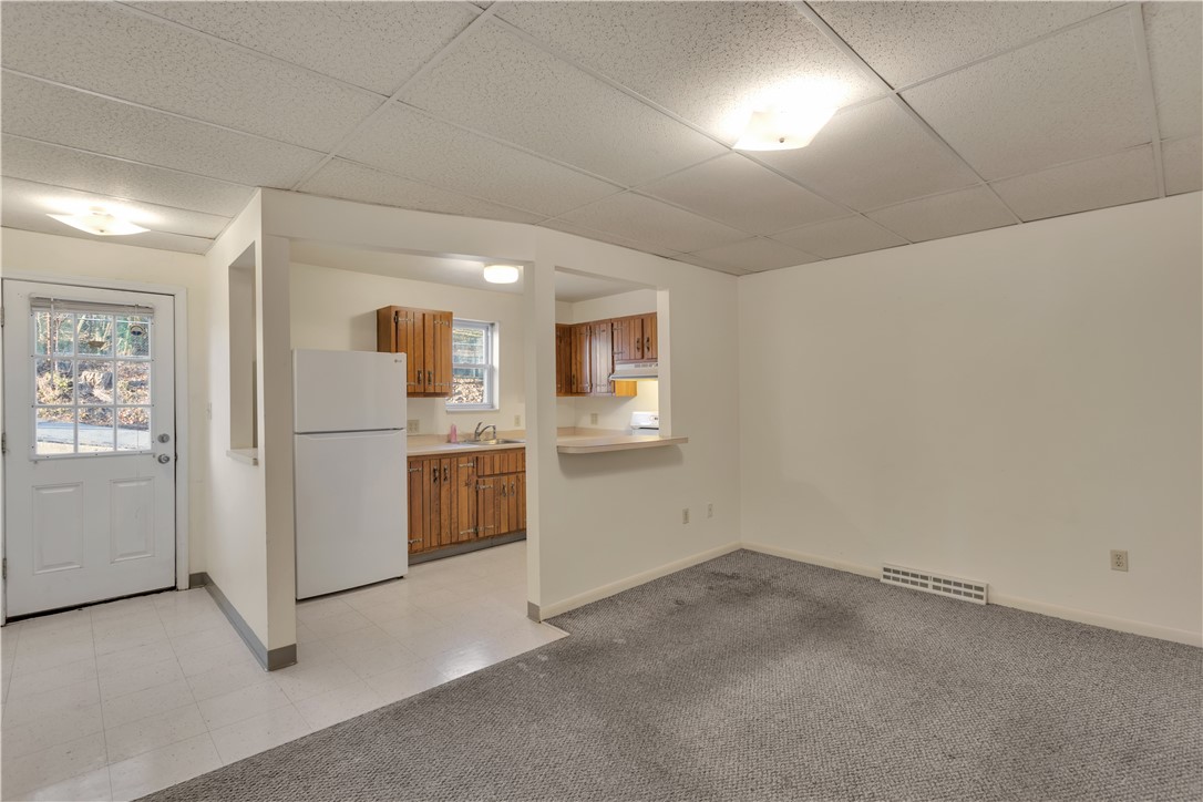 2639 Mount Troy Road