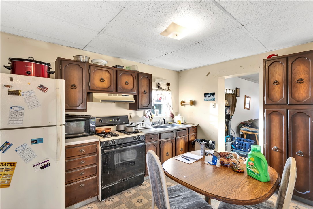 2639 Mount Troy Road