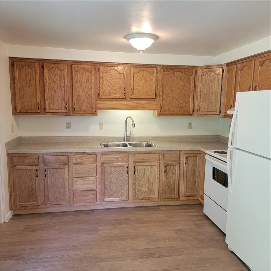 892 Monaca Rd B