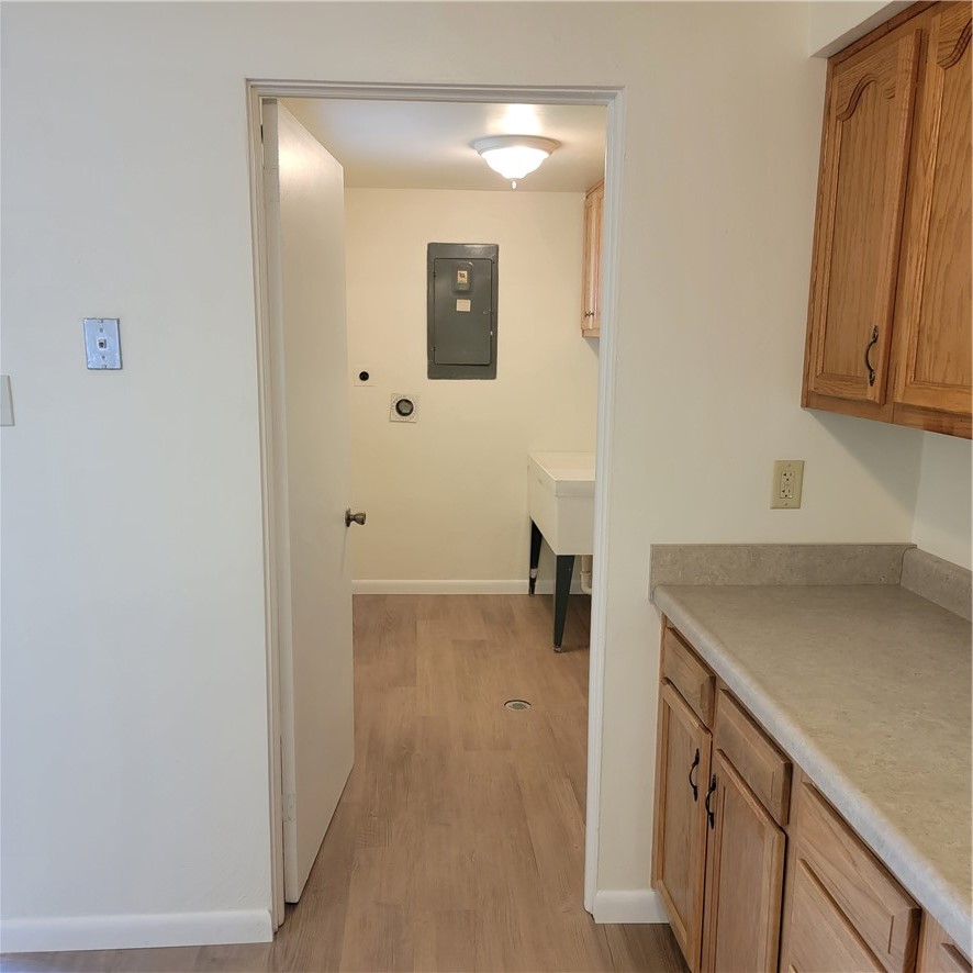 892 Monaca Rd B