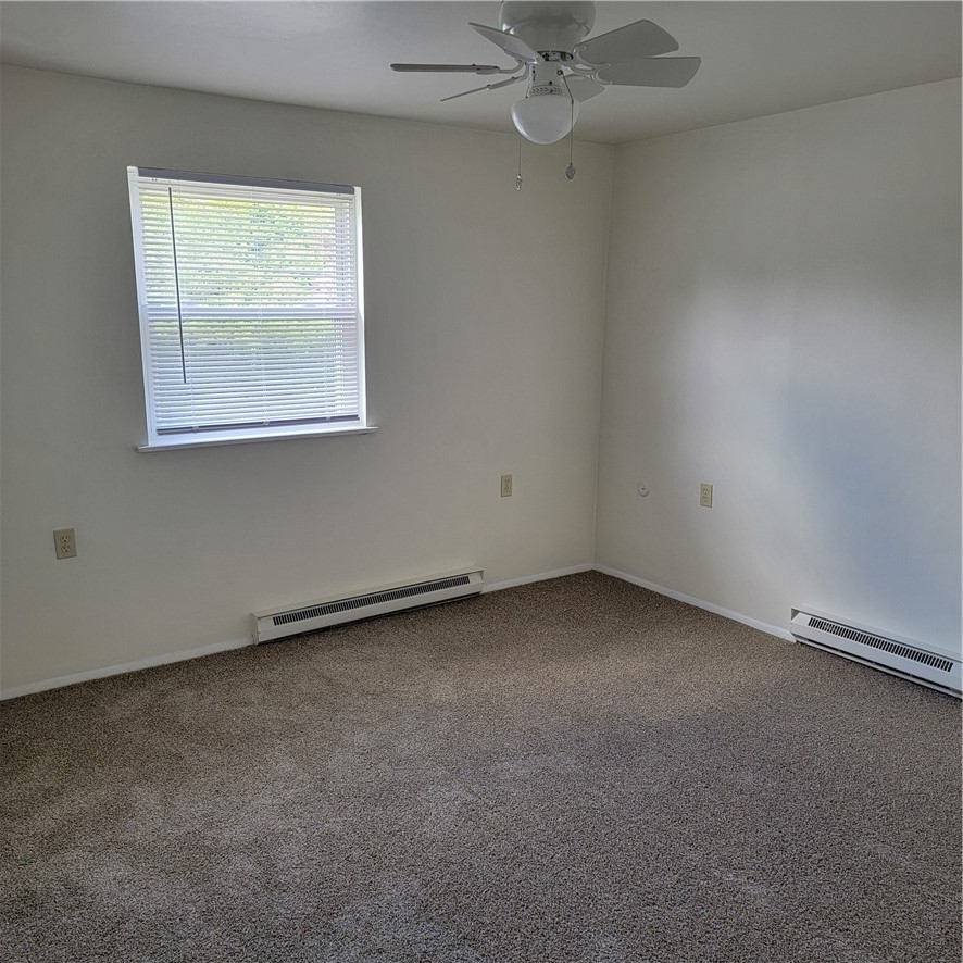 892 Monaca Rd B