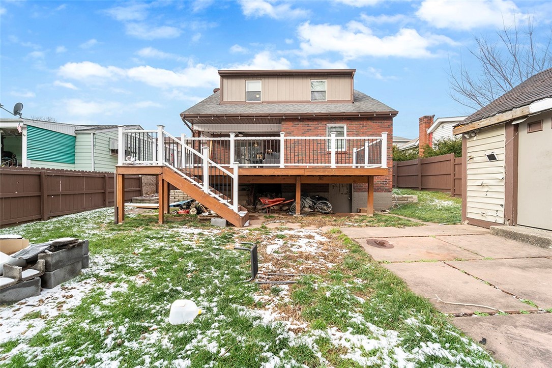 248 Ash Ln