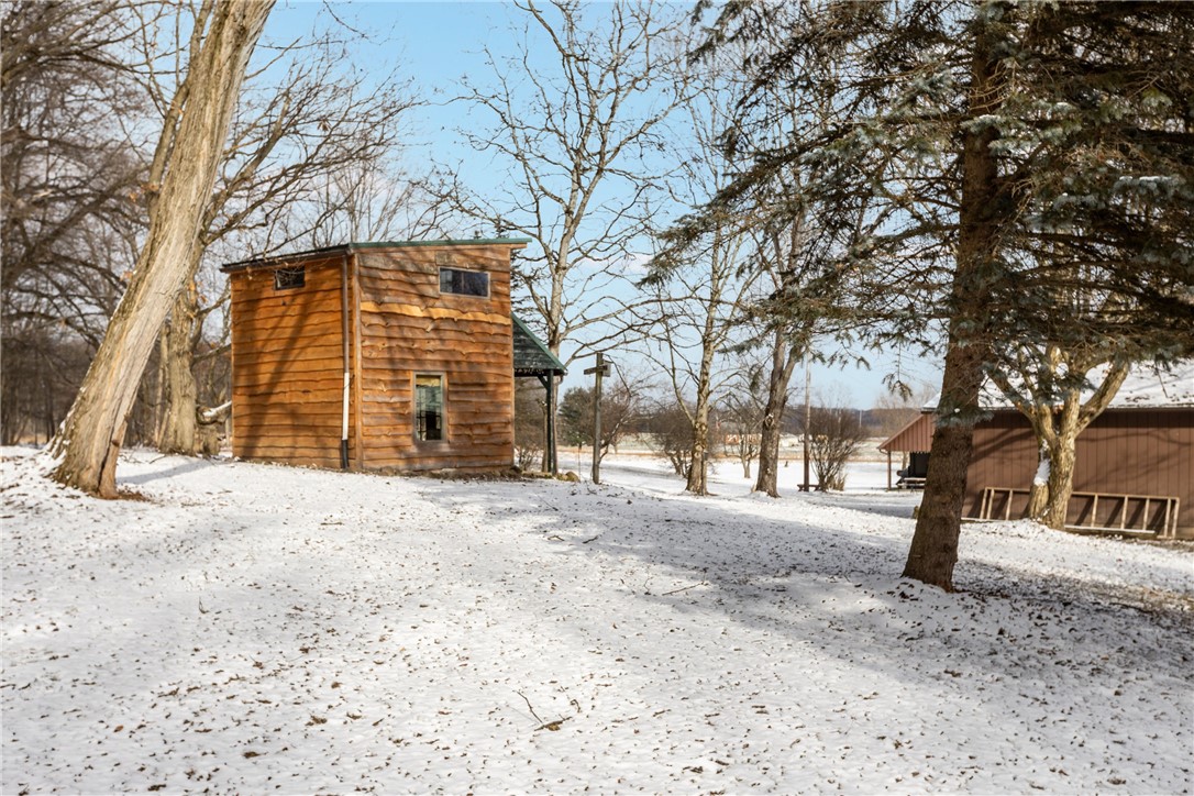 828 Clintonville Rd