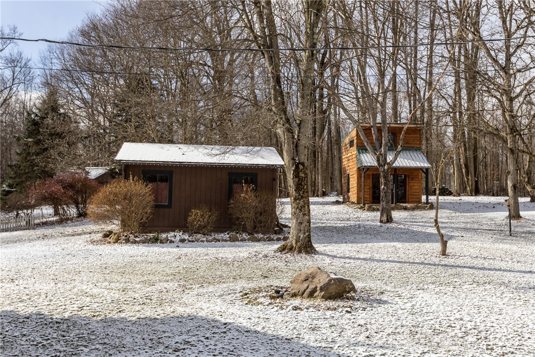 828 Clintonville Rd