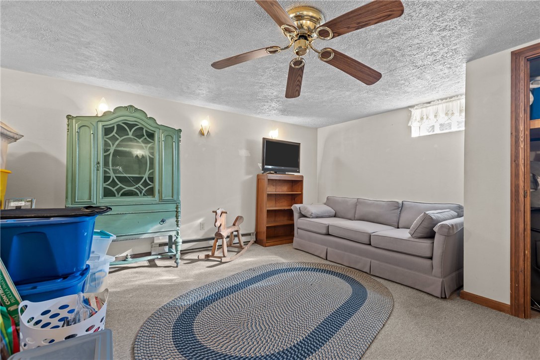828 Clintonville Rd