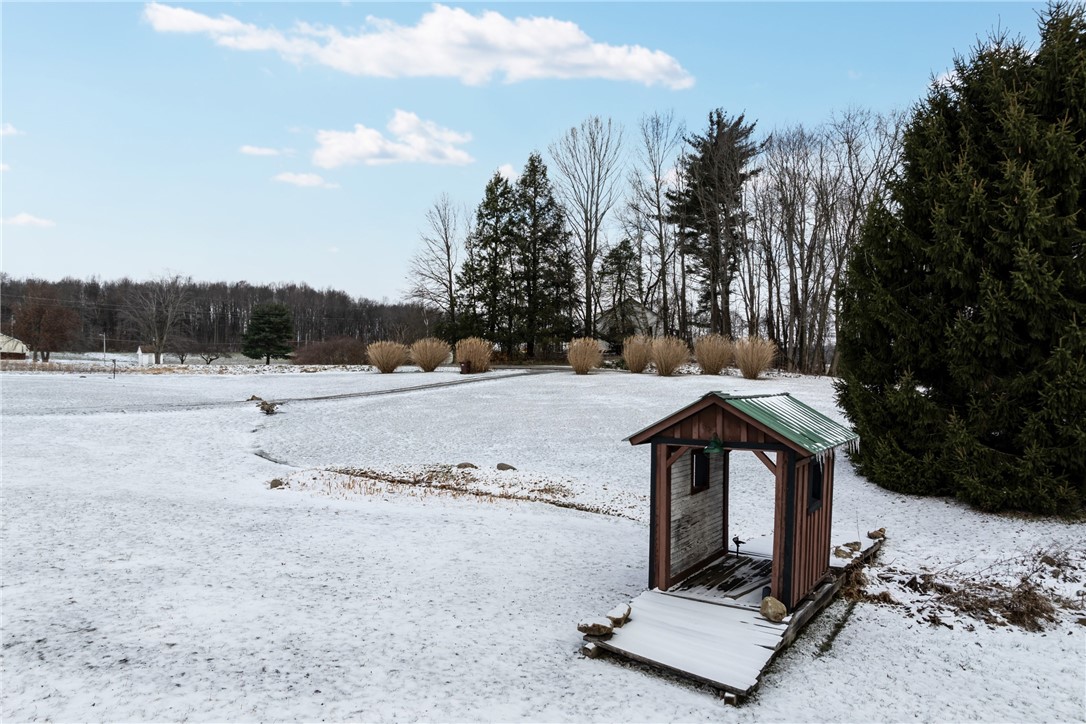 828 Clintonville Rd