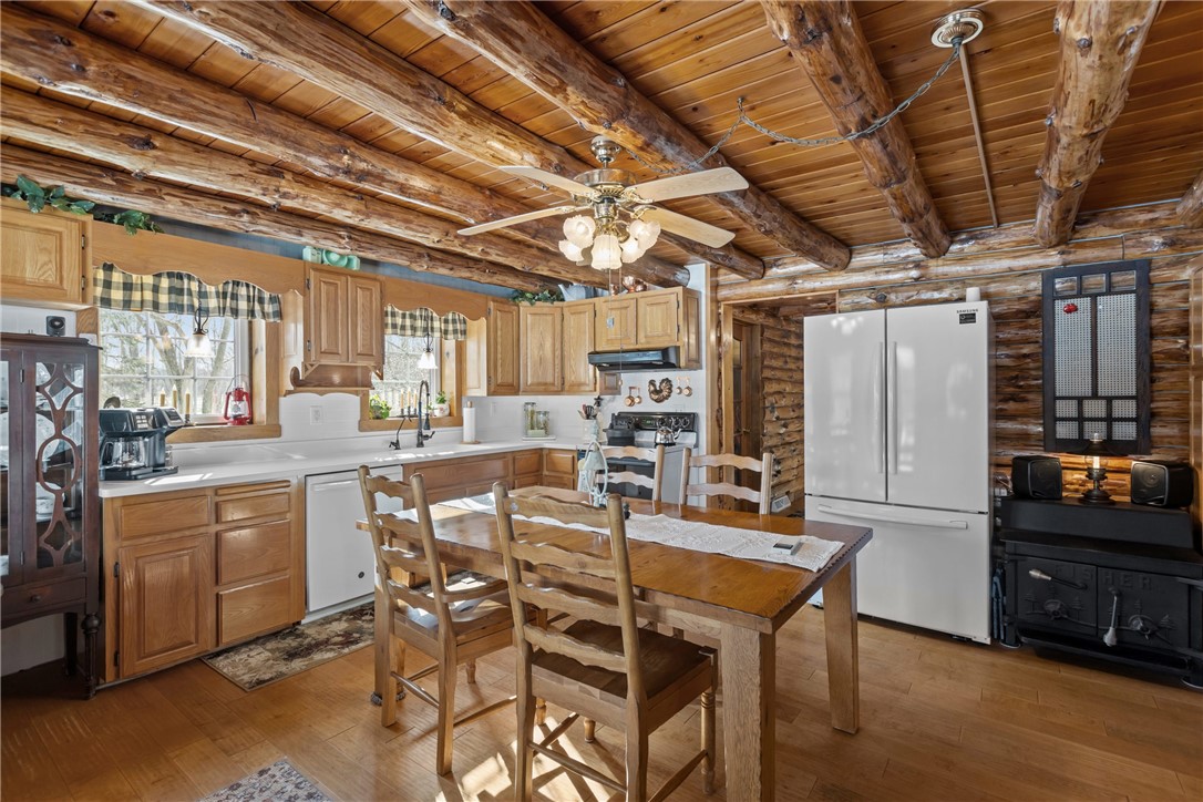 828 Clintonville Rd