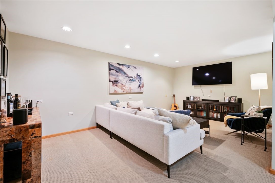 354 LeHigh Ave