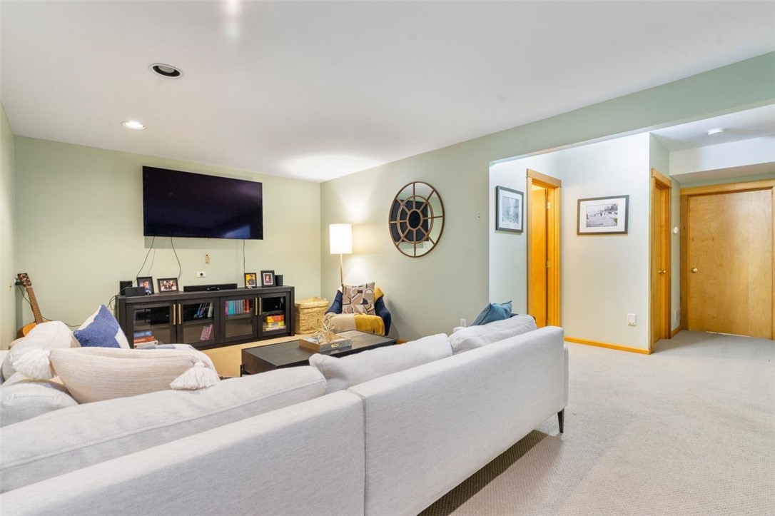 354 LeHigh Ave