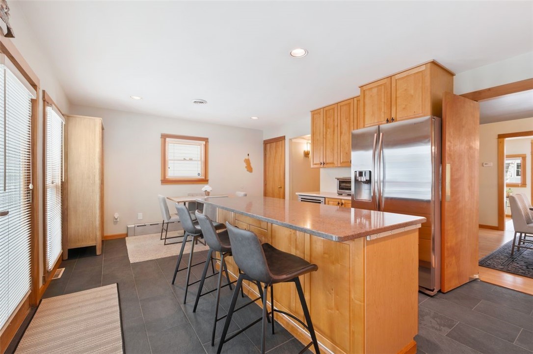 354 LeHigh Ave