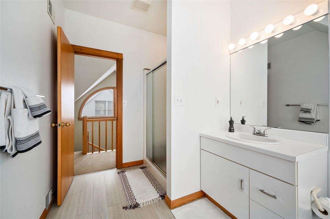 354 LeHigh Ave