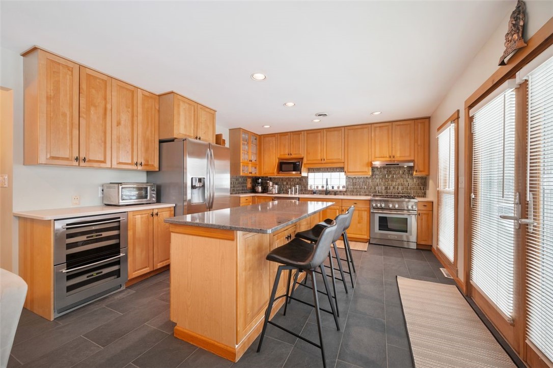 354 LeHigh Ave