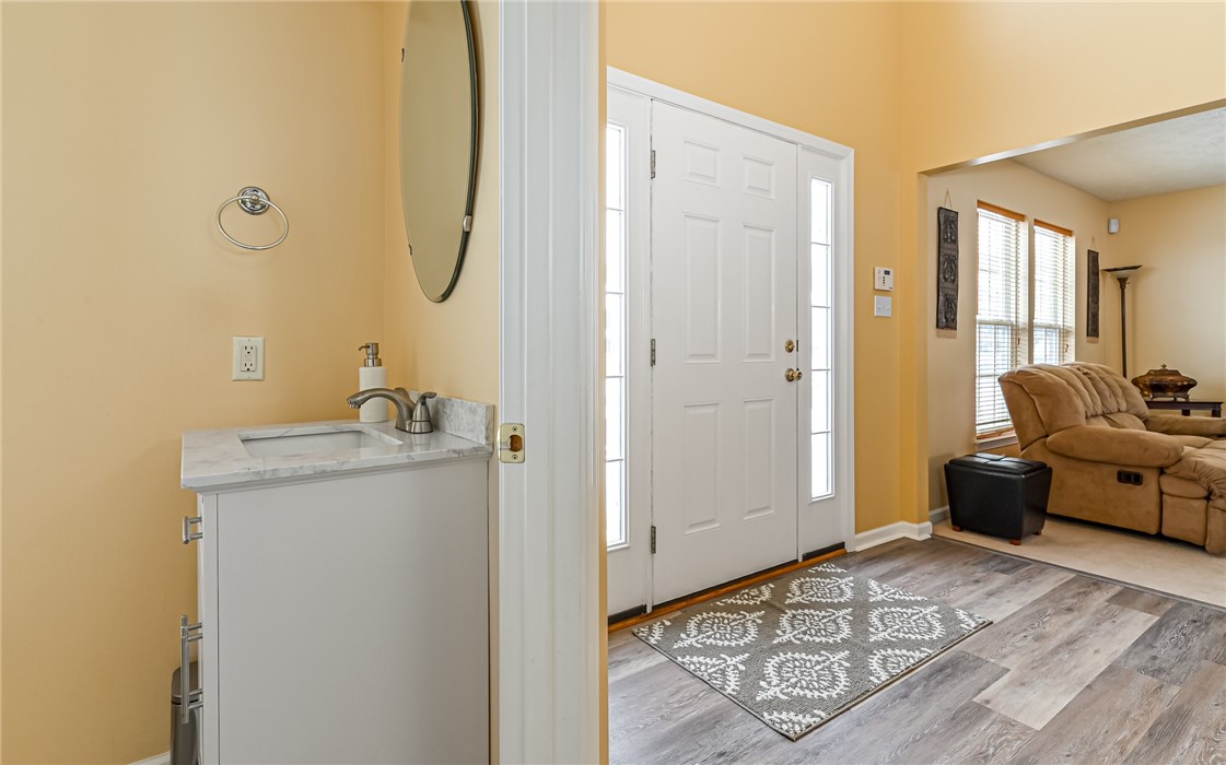 612 Meghan Ct