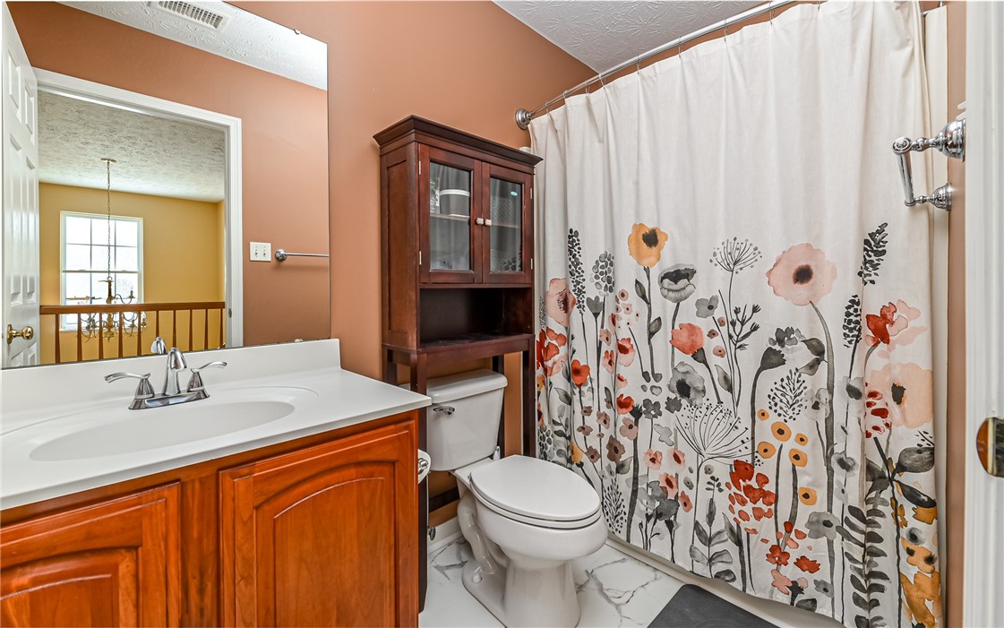 612 Meghan Ct
